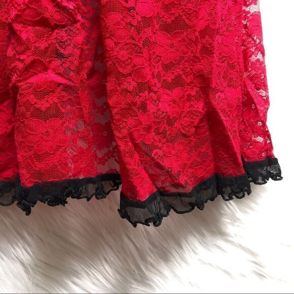 NWT Linea Donatella Intimates Camidoll & Thong Red w/ Black Lace Trim - Picture 11 of 15